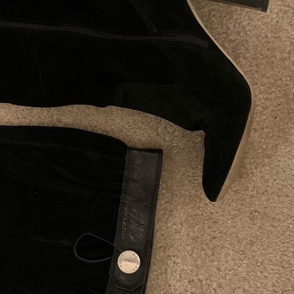 Black suede slouchy Michael Kors boots - Picture 3 of 3